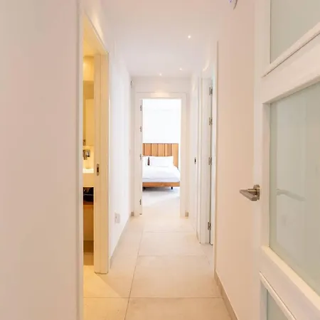 La Quinta 3 Bedroom Ultra Modern With Private Hot Tub Apartment