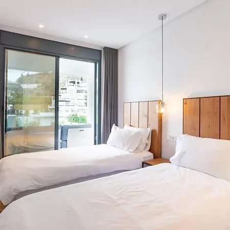 La Quinta 3 Bedroom Ultra Modern With Private Hot Tub Apartment *