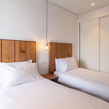La Quinta 3 Bedroom Ultra Modern With Private Hot Tub * Malaga