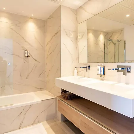 Apartment La Quinta 3 Bedroom Ultra Modern With Private Hot Tub