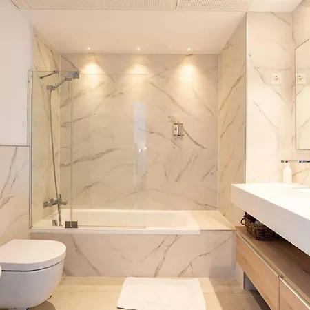 Apartment La Quinta 3 Bedroom Ultra Modern With Private Hot Tub Malaga