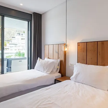 La Quinta 3 Bedroom Ultra Modern With Private Hot Tub Apartment *