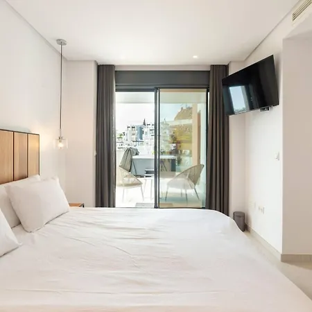 Apartment La Quinta 3 Bedroom Ultra Modern With Private Hot Tub *