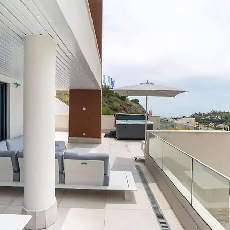 La Quinta 3 Bedroom Ultra Modern With Private Hot Tub * Malaga