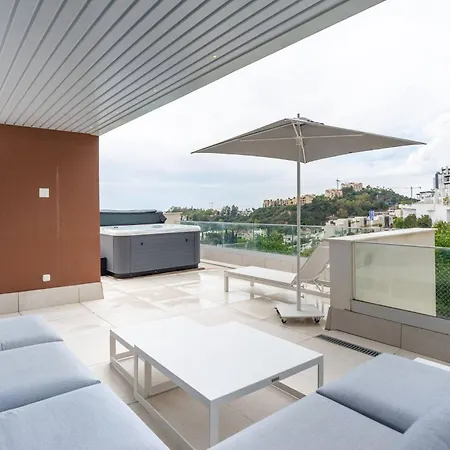 La Quinta 3 Bedroom Ultra Modern With Private Hot Tub Apartment Malaga